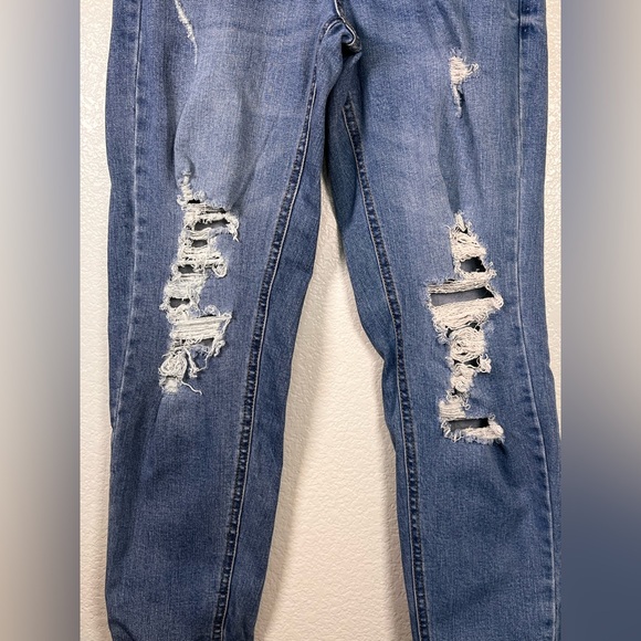 Wild Fable destructed jeans, size 0 - Picture 4 of 9